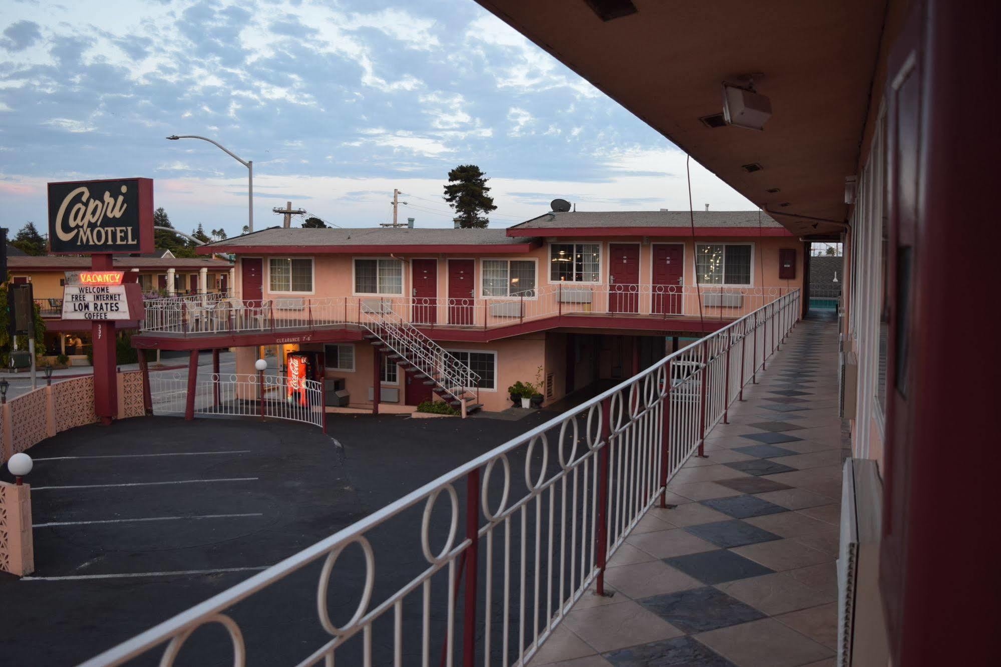 Capri Motel Santa Cruz Beach Boardwalk מראה חיצוני תמונה